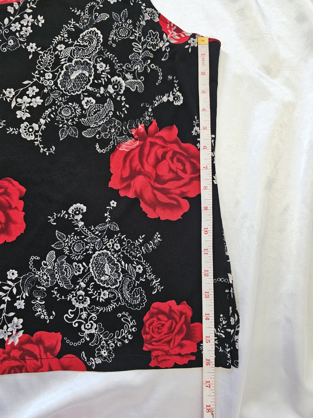 Y2K Black Floral Blouse w/ Red Rose Print - Picture 4 of 4